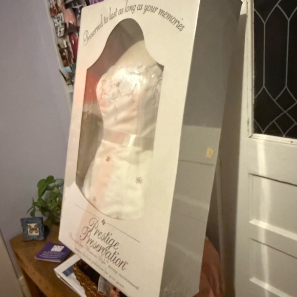 Vintage Wedding Dress - Picture 16 of 17